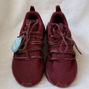 Burgundy and gold pumas Clearance